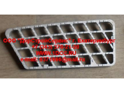 Подножка алюминиевая средняя правая SH F3000 SHAANXI / Shacman (ШАНКСИ / Шакман) DZ13241240314 фото 1 Севастополь