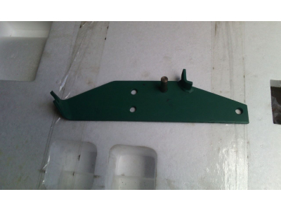 Кронштейн ТНВД WD615, WP10 (под 2 отв.) HOWO (ХОВО) VG9100570015 фото 1 Севастополь